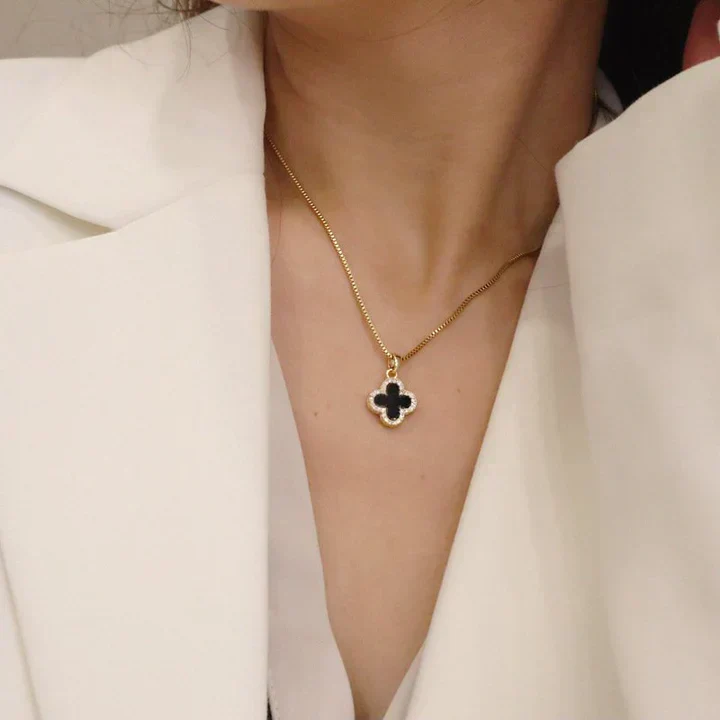 Amaranta Vitalina Necklace | Gold - Image 3