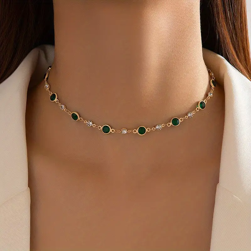 Elira Vescari Necklace | Gold - Image 5