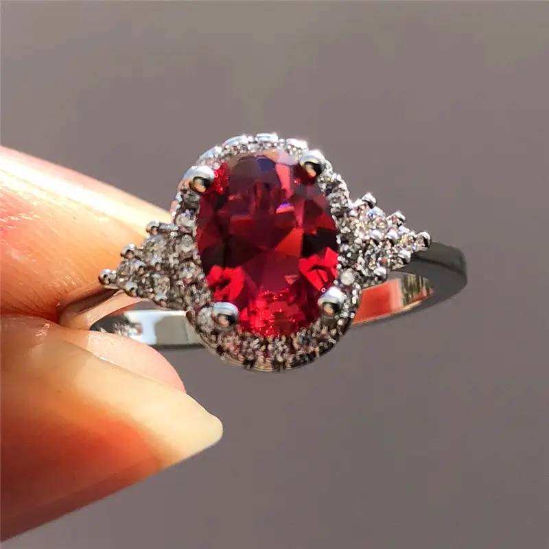 Kirelle Emberlain Ring | White Gold - Image 5